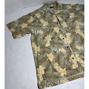 Van Heusen Button Up